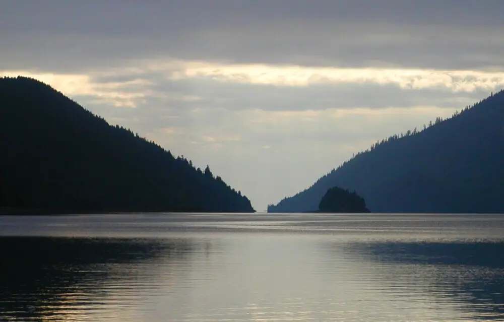 Haida-Gwaii-Kayaking-Queen-Charlotte-Islands kayaks