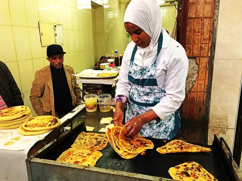 Food tour Marrakech mssemen flatbread