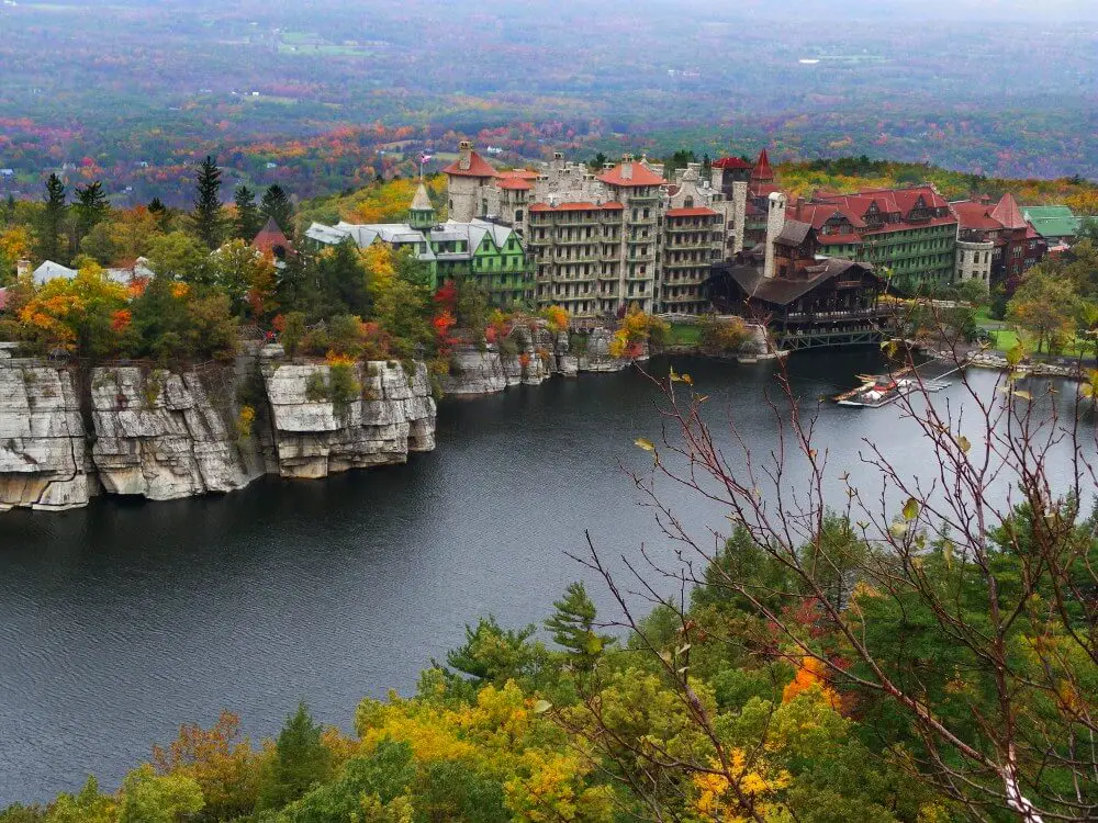 Top Ten Things to do in Hudson Valley in fall-mohonk mountain house in fall