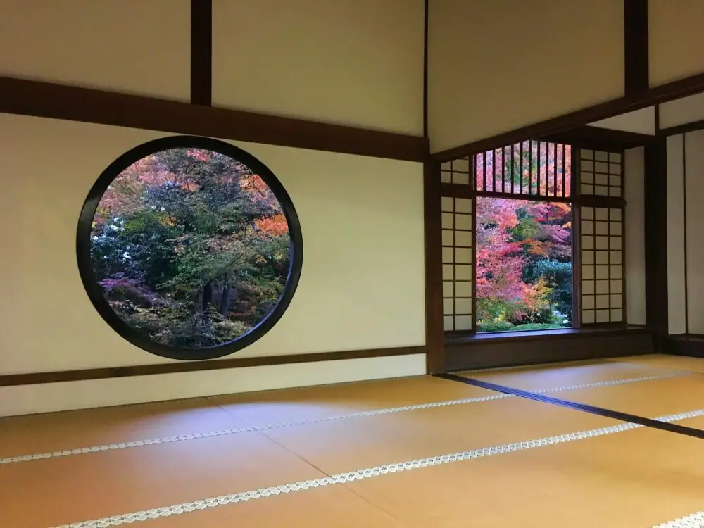 ryokan in fall