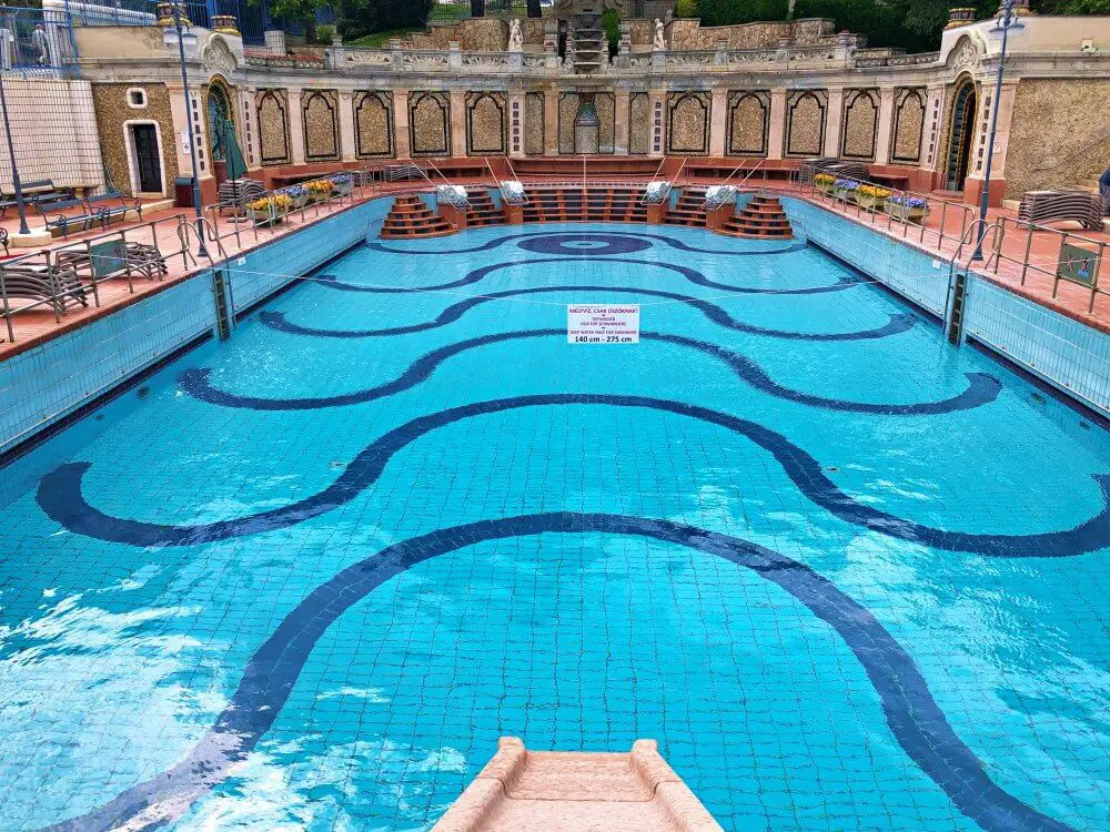 Budapest roman baths Gellert Baths Budapest outdoor pool