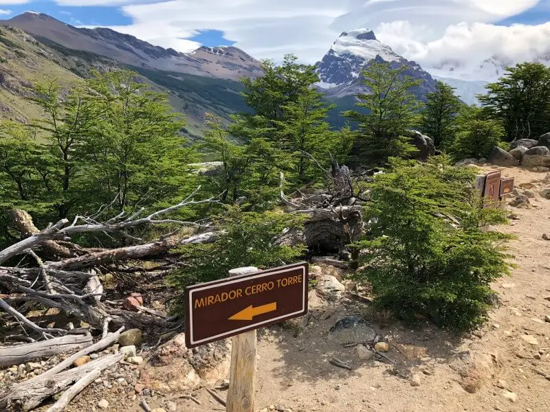 2-3 km Leaving mirador del cerro torre