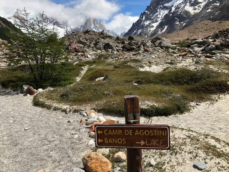 8-9km sign in laguna torre trail