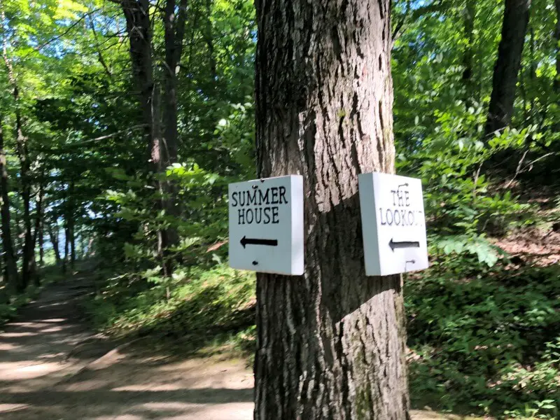 Poets Walk, NY 23 Sign to summerhouse Poets Walk Trail