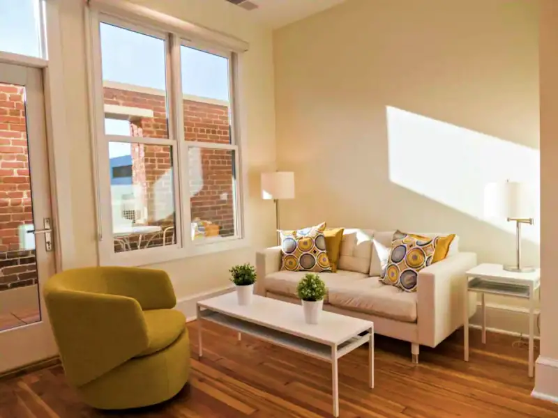 Cute modern apartment in historic building - best airbnbs in ASHEVILLE NC