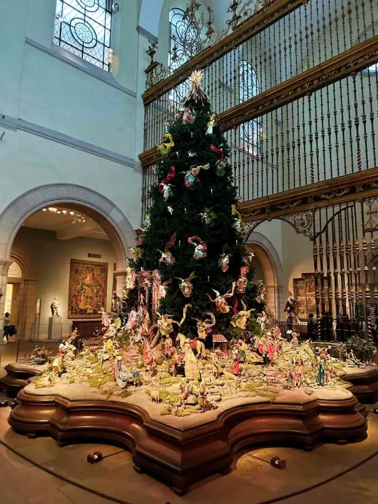 Christmas tree at the Met